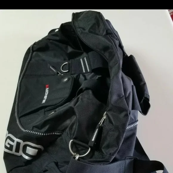 New Ogio Half Dome Duffel - special Monster logo - Picture 2 of 5